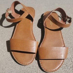 Women's Tan Sandals